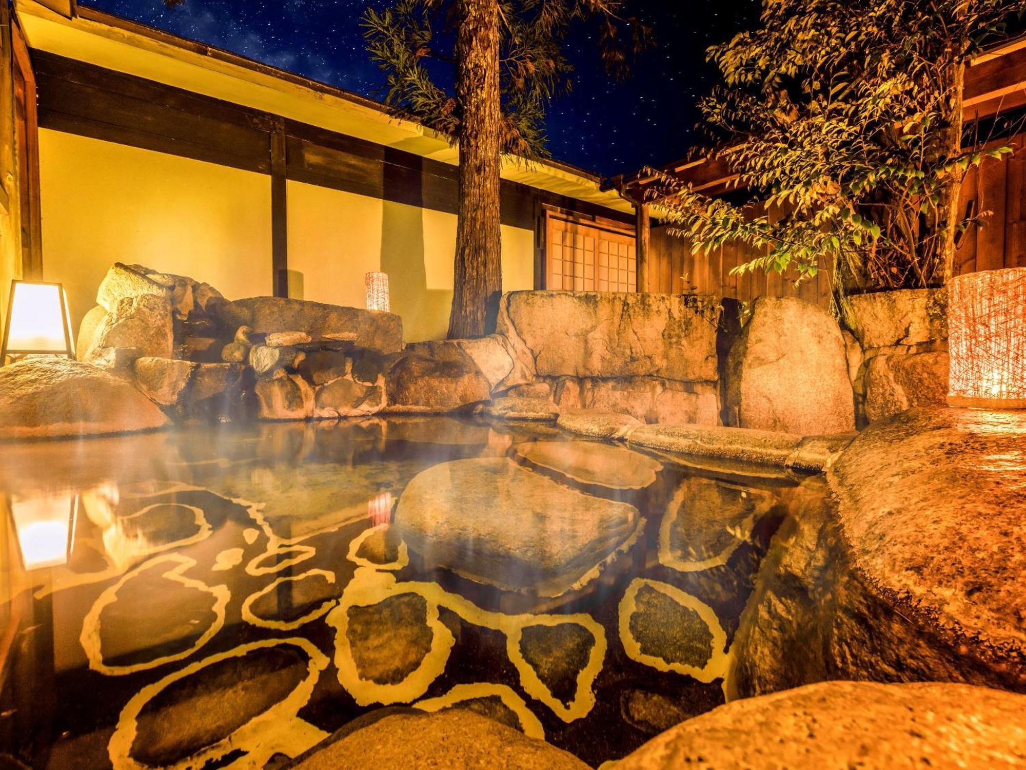 Ooedo Onsen Monogatari Premium Saiki Bekkan Misasa Buitenkant foto