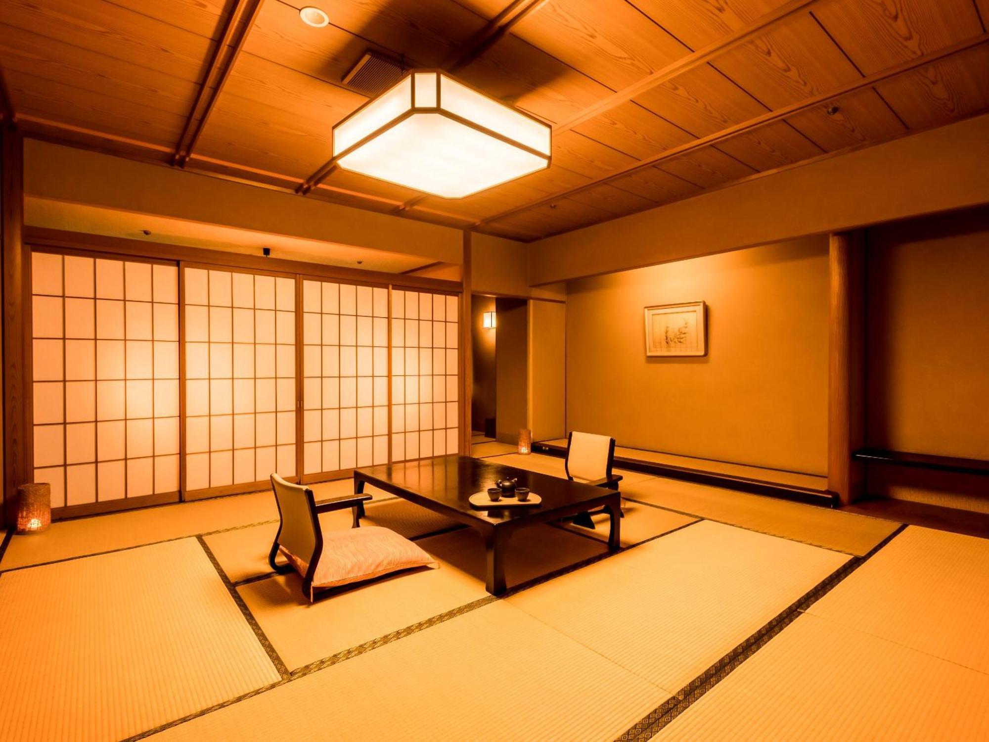 Ooedo Onsen Monogatari Premium Saiki Bekkan Misasa Kamer foto